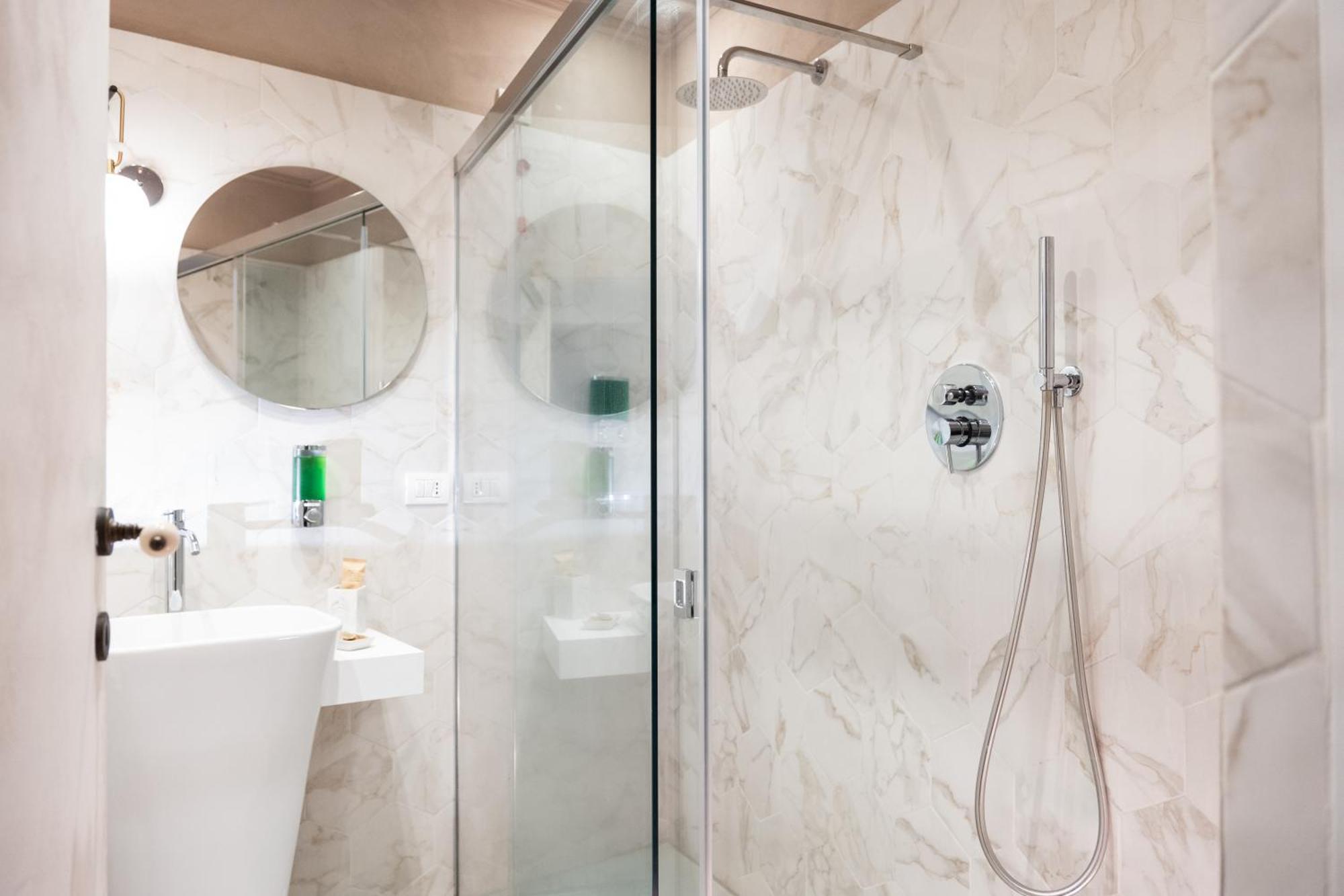 Scene Suites Apartments Катанія Екстер'єр фото